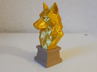 Low Poly Wolf Büste