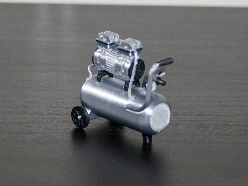 Miniature Compressor for Garage, scale 1:18