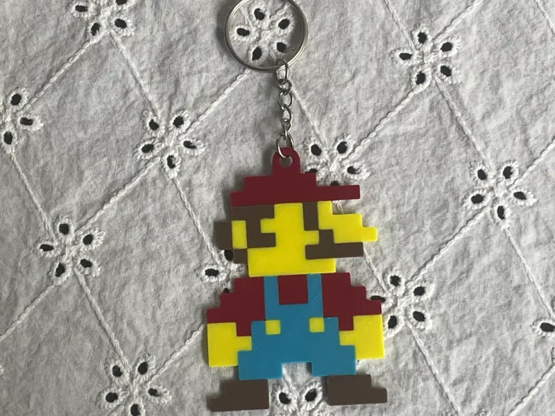 8-bit Mario Keychain