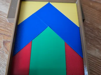 Montessori Puzzle - Translucent
