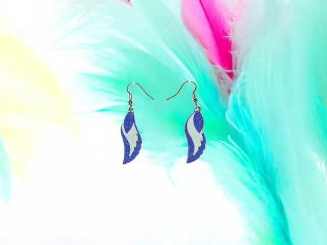 Purple and white feathers earrings