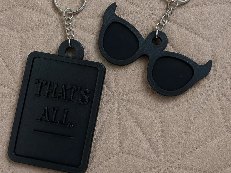 The Devil Wears Prada Keychain Set