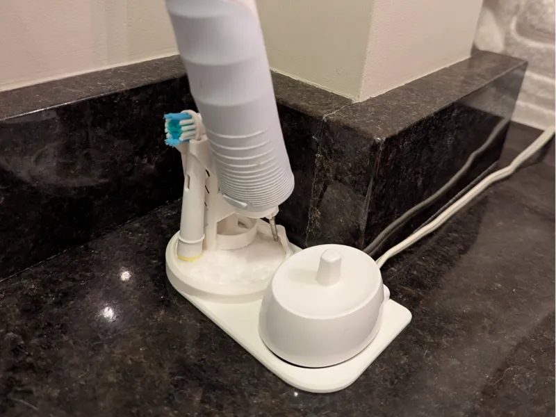 Ultimate Electric Toothbrush Clean Caddy