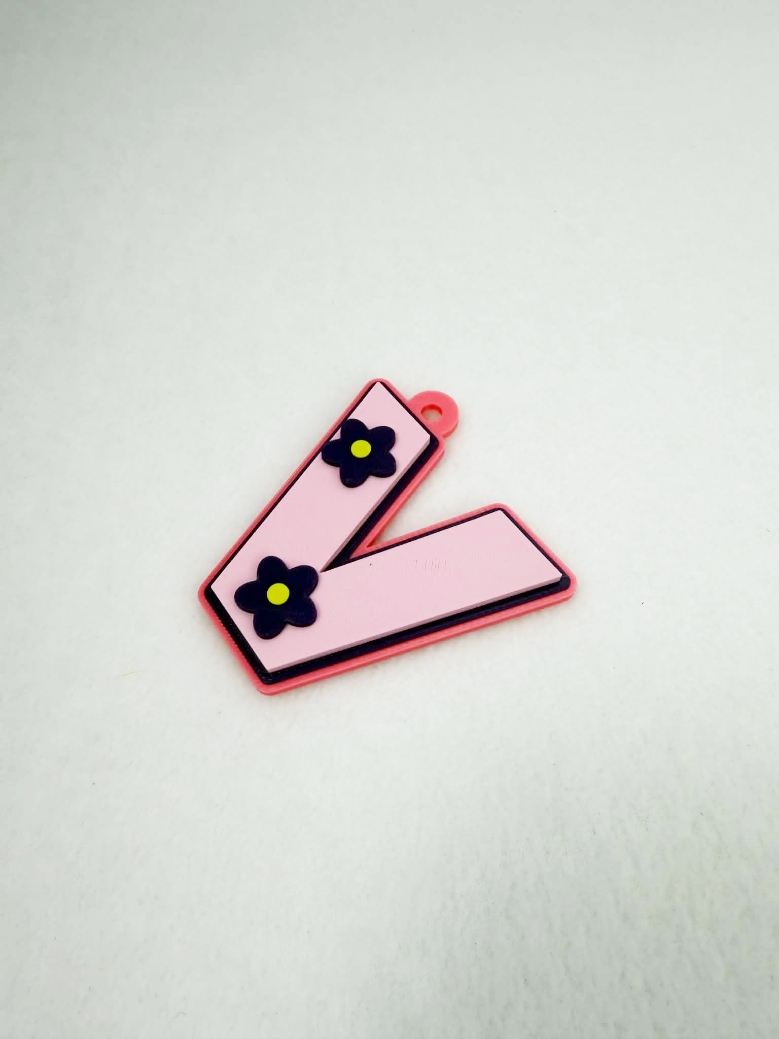 Miniatura 4 do modelo 3D Custom Flower Letter 