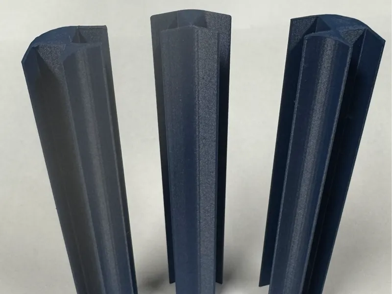 Parametrierbare Ecken für Sockelblenden