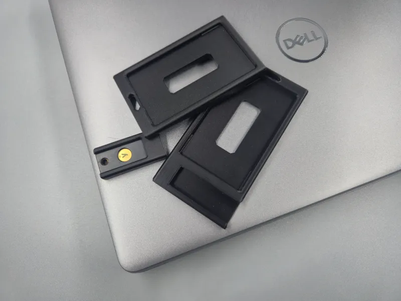Karten- & Yubikey-Halter Set (USB-A)