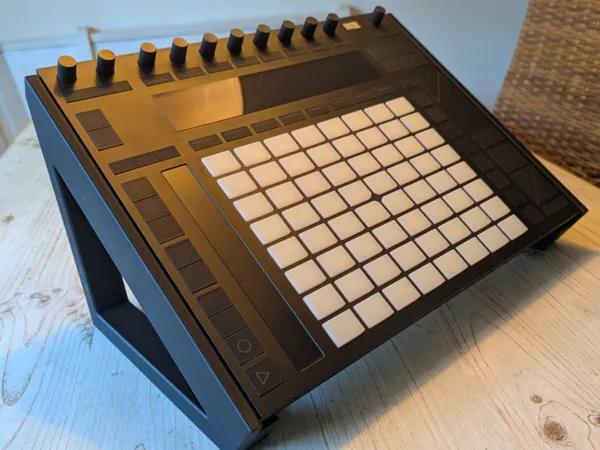 https://makerworld.bblmw.com/makerworld/model/US867d32da828586/design/2025-07-01_0152b2e9caa56.jpg