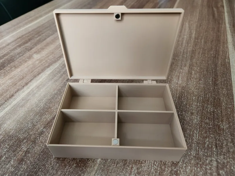 Box 13 x 8,5 cm mit Magnetverschluß