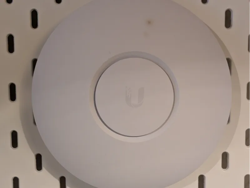Skadis Universal Unifi UAP AC Lite Mount Plate