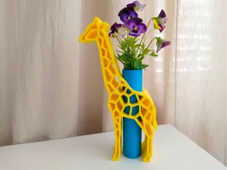 Geometric Giraffe Vase - Modern Decor Planter