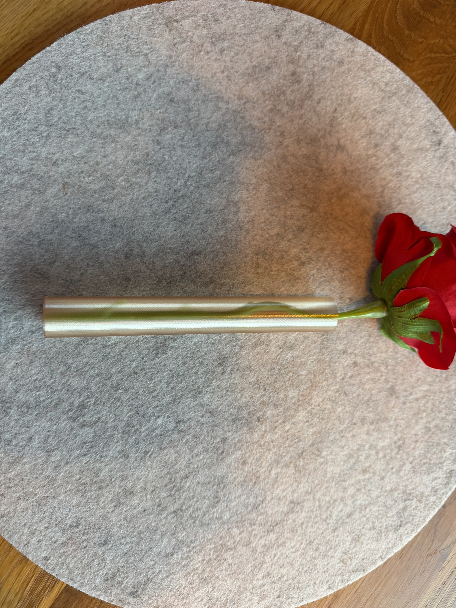 Miniatura 2 do modelo 3D Herzvase Infinity