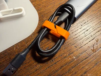 Cable organizer