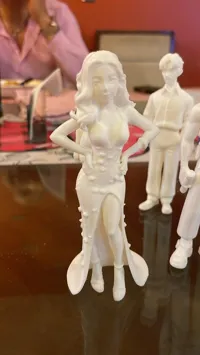 Figurine Lady Gaga aux Grammy Awards — photo 4