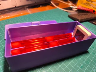 Caja para 3 tubos de ensayo hormigas