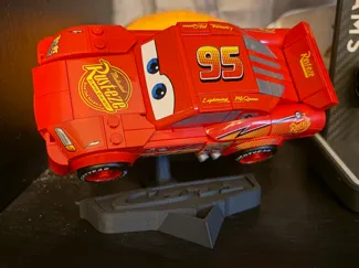 Speed Champions Lightning McQueen (77255)  Stand