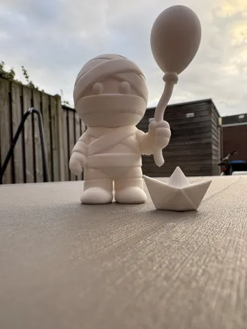 Pieza para disfraz o exhibición: Cute mummies, horror movie inspired — vista de referencia 5