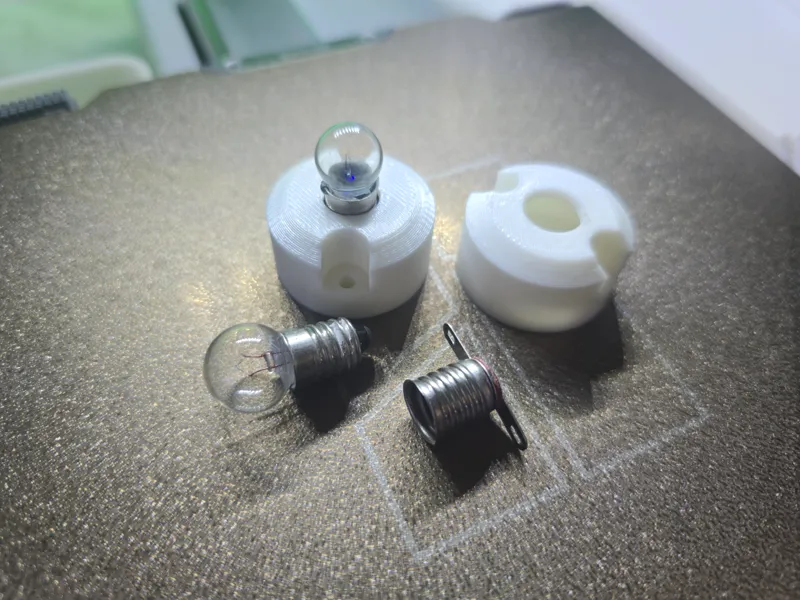 Bulb socket holder