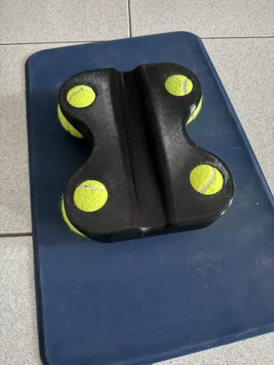 Raiser for front wheel on indoor trainer 4x Ball