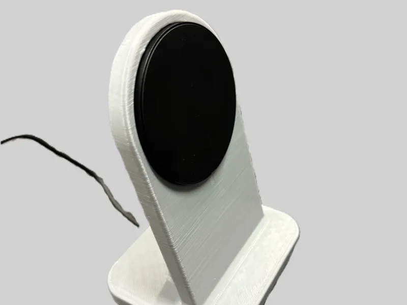 Iphone magsafe stand 62 mm (Spigen)