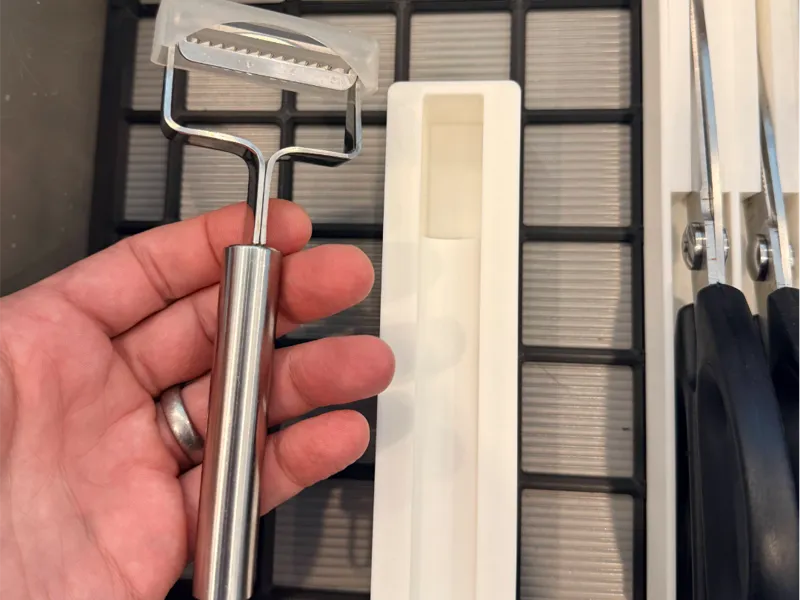 Julienne Peeler Gridfinity Bin - 1x4