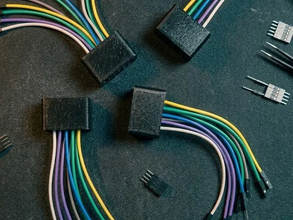 Dupont Wire Bus Clip — Parametric 
