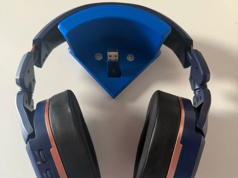 Gaming Headset Wall Mount – Clean & Simple