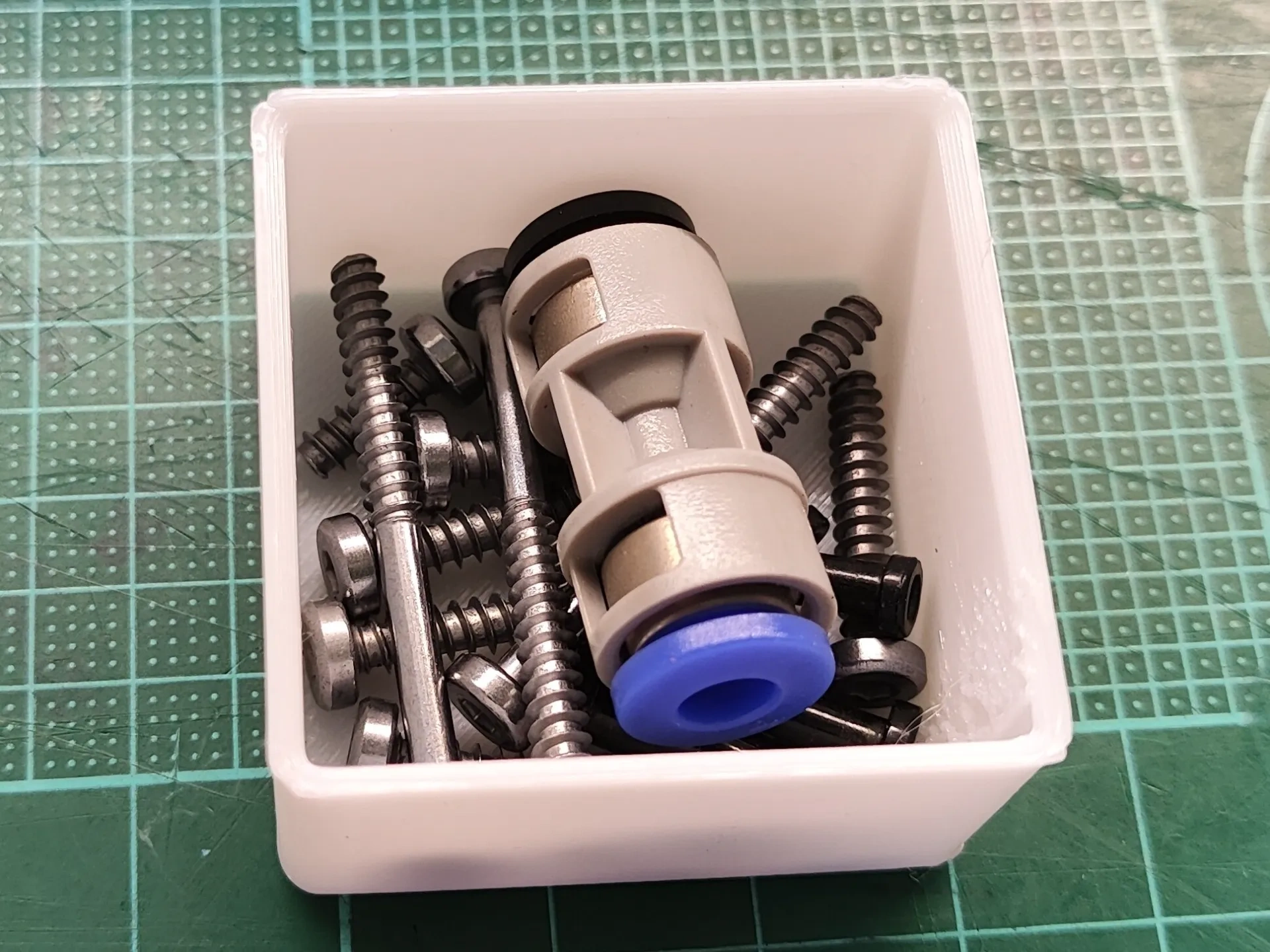 Miniatura 15 do modelo 3D 拓竹配件模块化收纳盒（可用A1mini打印，可堆叠）