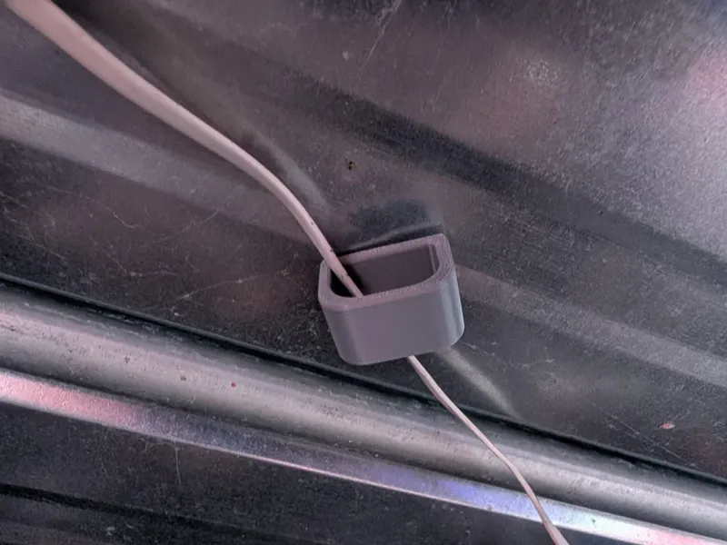 Mag Cable Holder