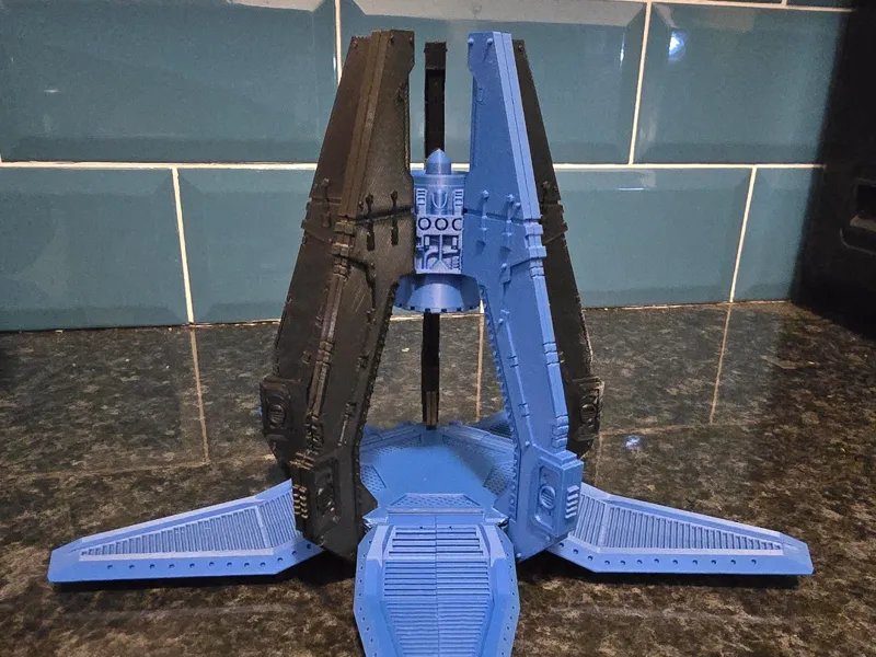 Grim Dark Landing Pod for Space Knights
