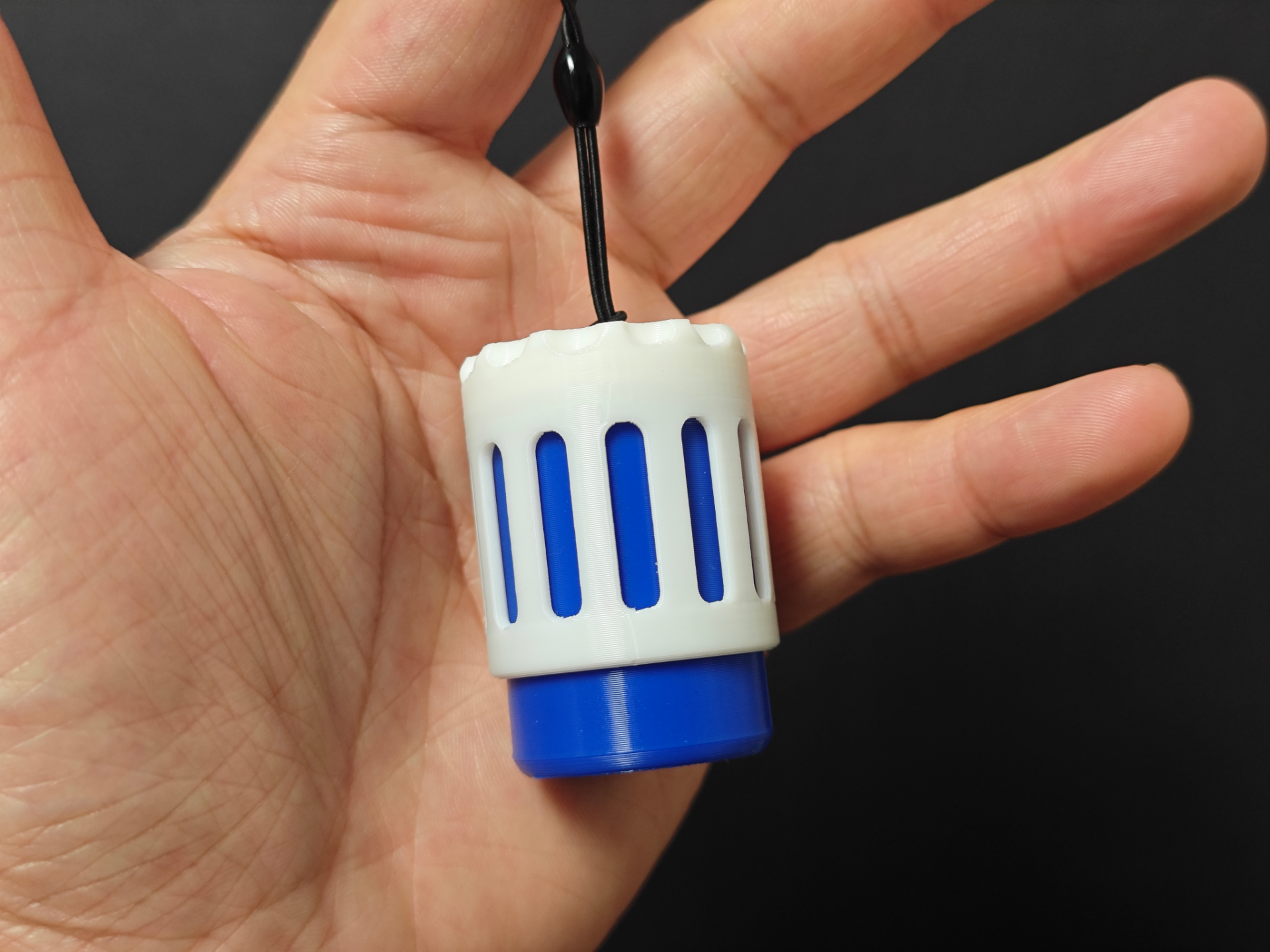 Miniatura 1 do modelo 3D 迷你便携收纳罐、耳塞盒、小药盒（仅13克）
