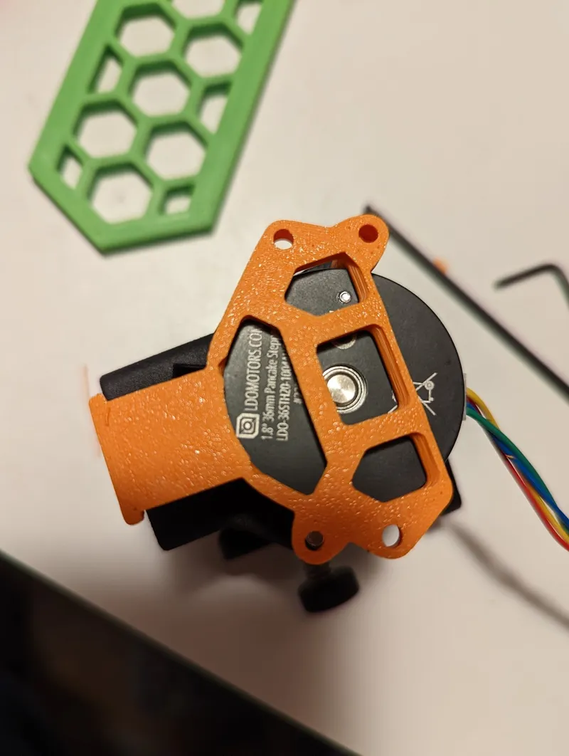 Umbilical toolhead mount for OrbiterV2