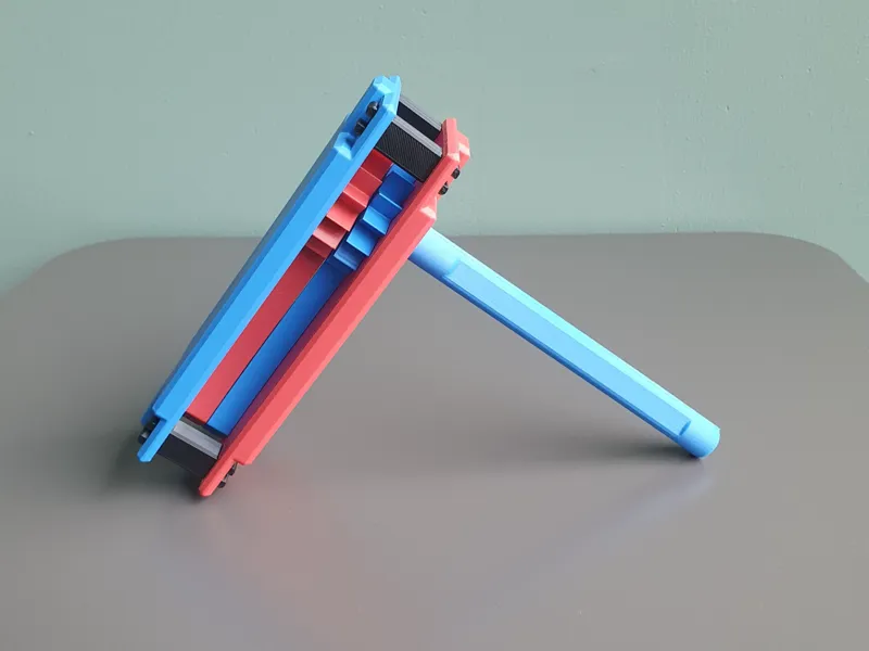 Handheld Ratchet Noisemaker