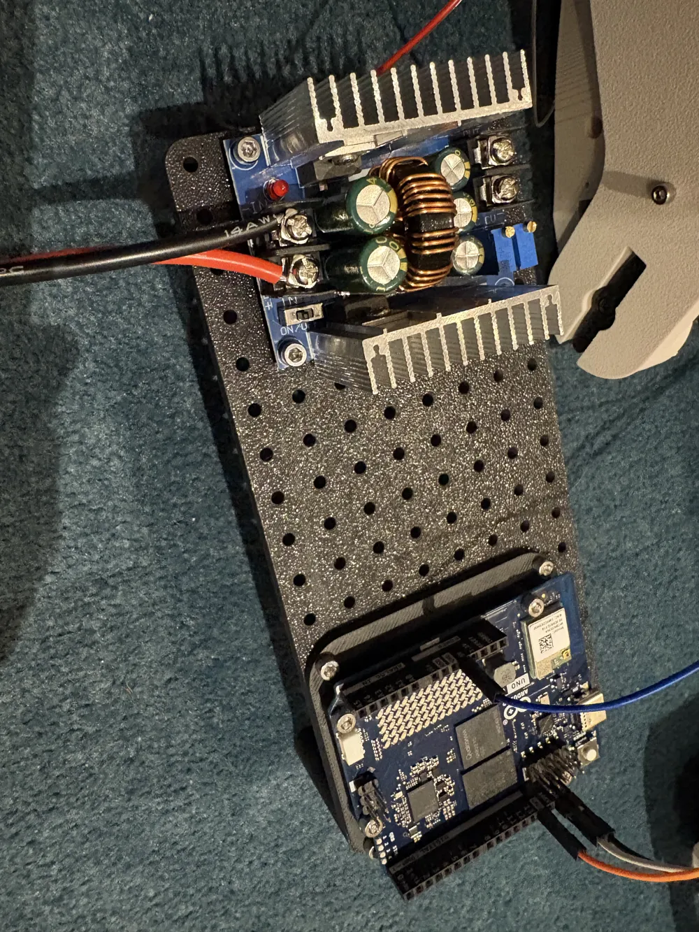 Plaque Arduino Uno M3 - Modèle d'Impression 3D Gratuit - MakerWorld