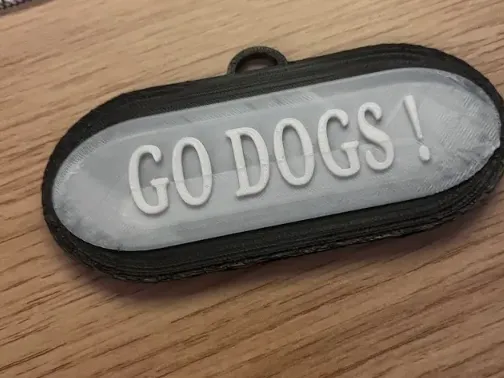 GO DOGS ! chain pendant