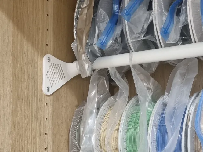 Spool Rack Pax wardrobe
