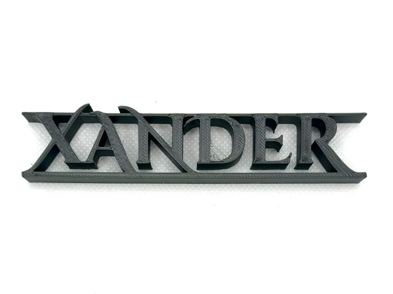 BoldName Custom Nameplate – Xander Edition