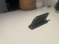 F1 logo - keychain edition
