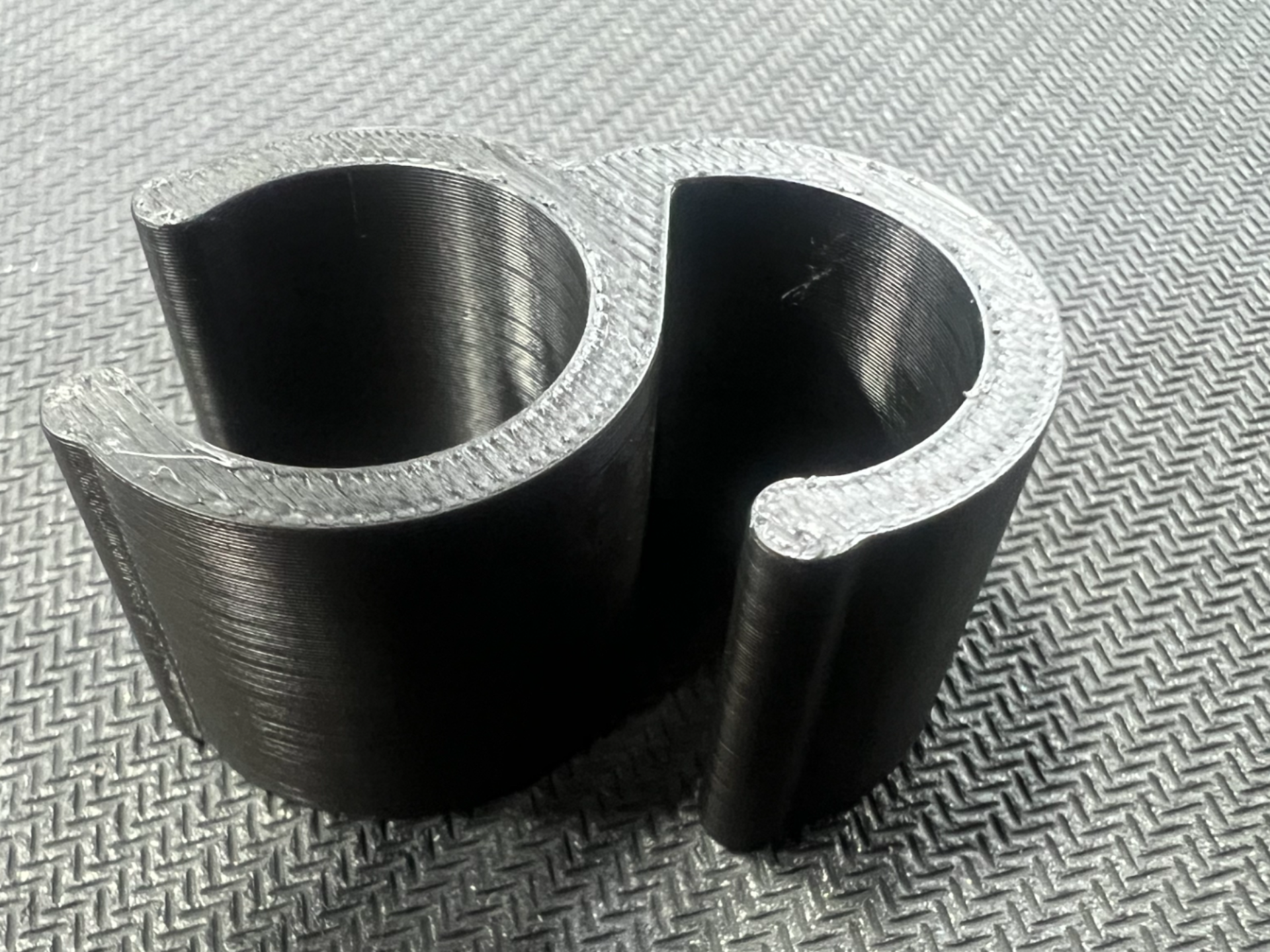 Snug-Fit Cable Organizer for 18mm Truss