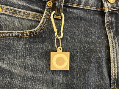 iPod Shuffle Keychain Adapter