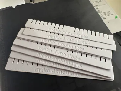 mako moulages plaster mold holders