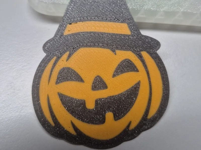 Halloween Jack-o' ( pumpkin ) keychain