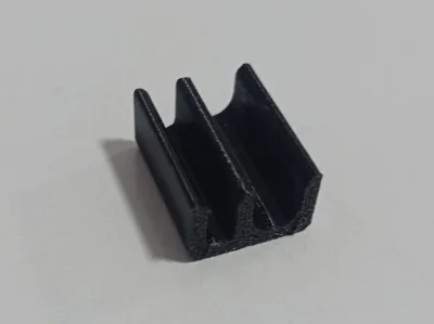 Power & HDMI Cable Clip