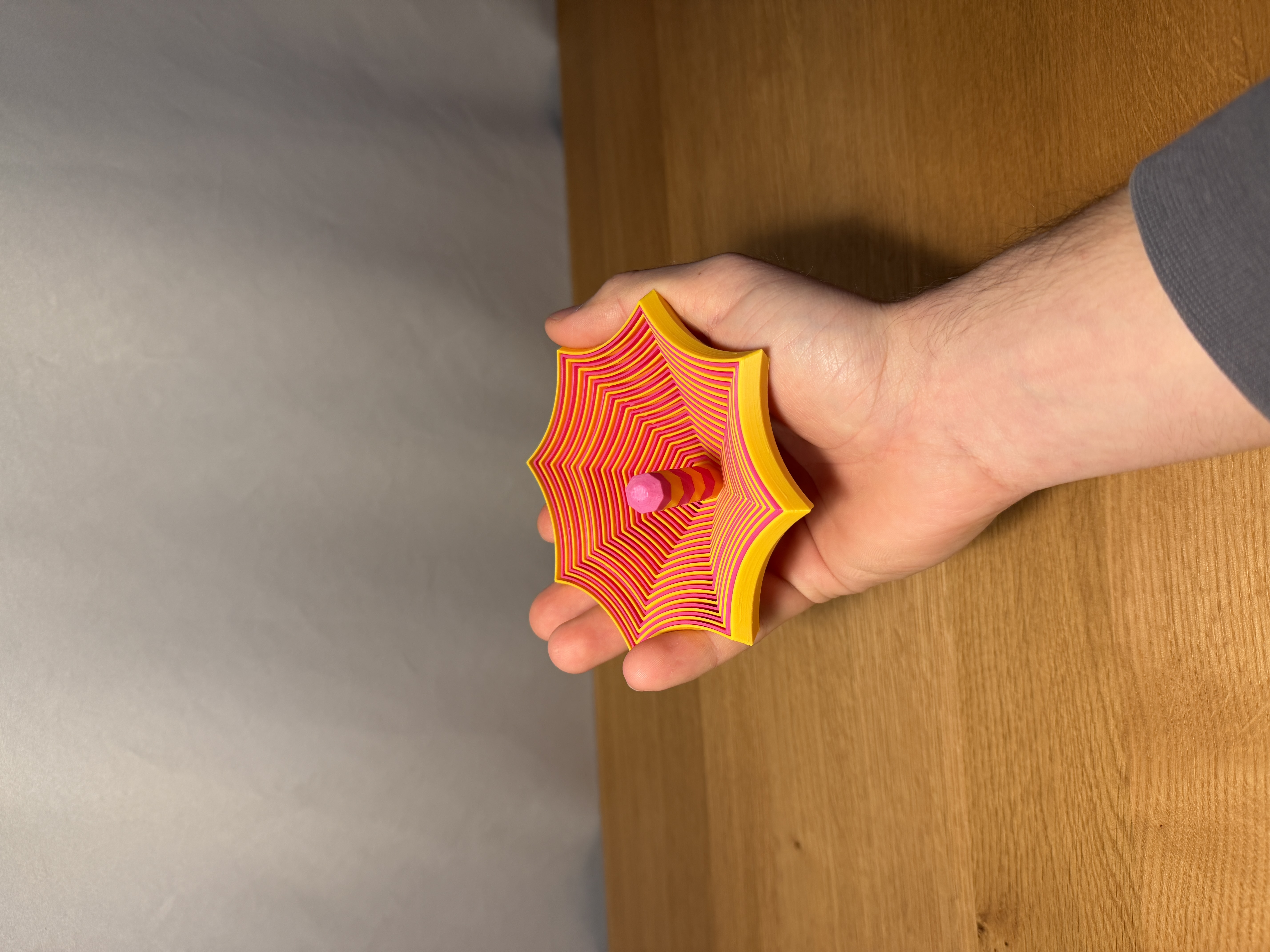 3Dプリント 星型フィジェット玩具 - 無料3Dモデル -MakerWorld