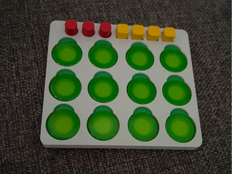 Bomb Busters Tray - Acrylic Tokens