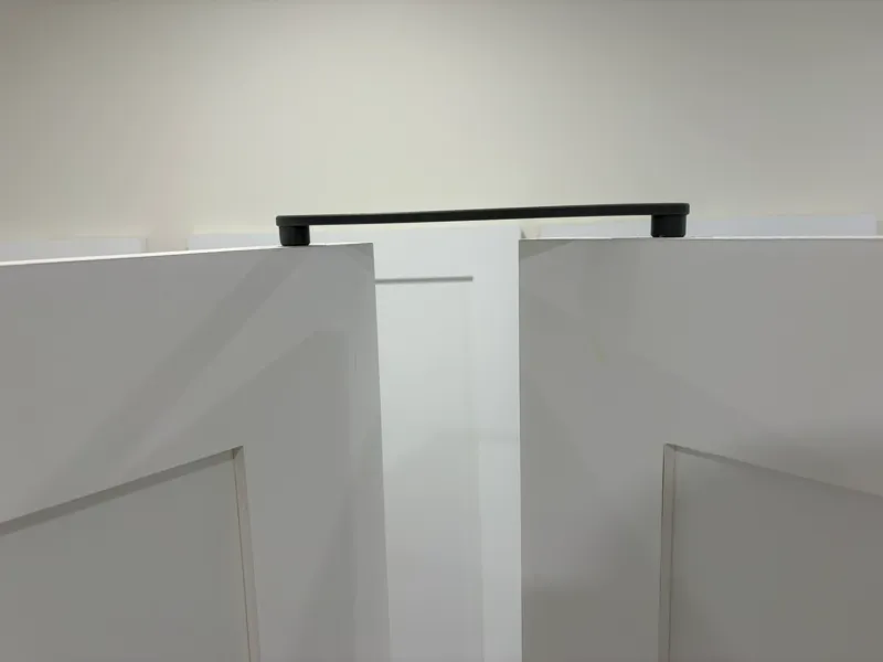 Door Stand for spraying