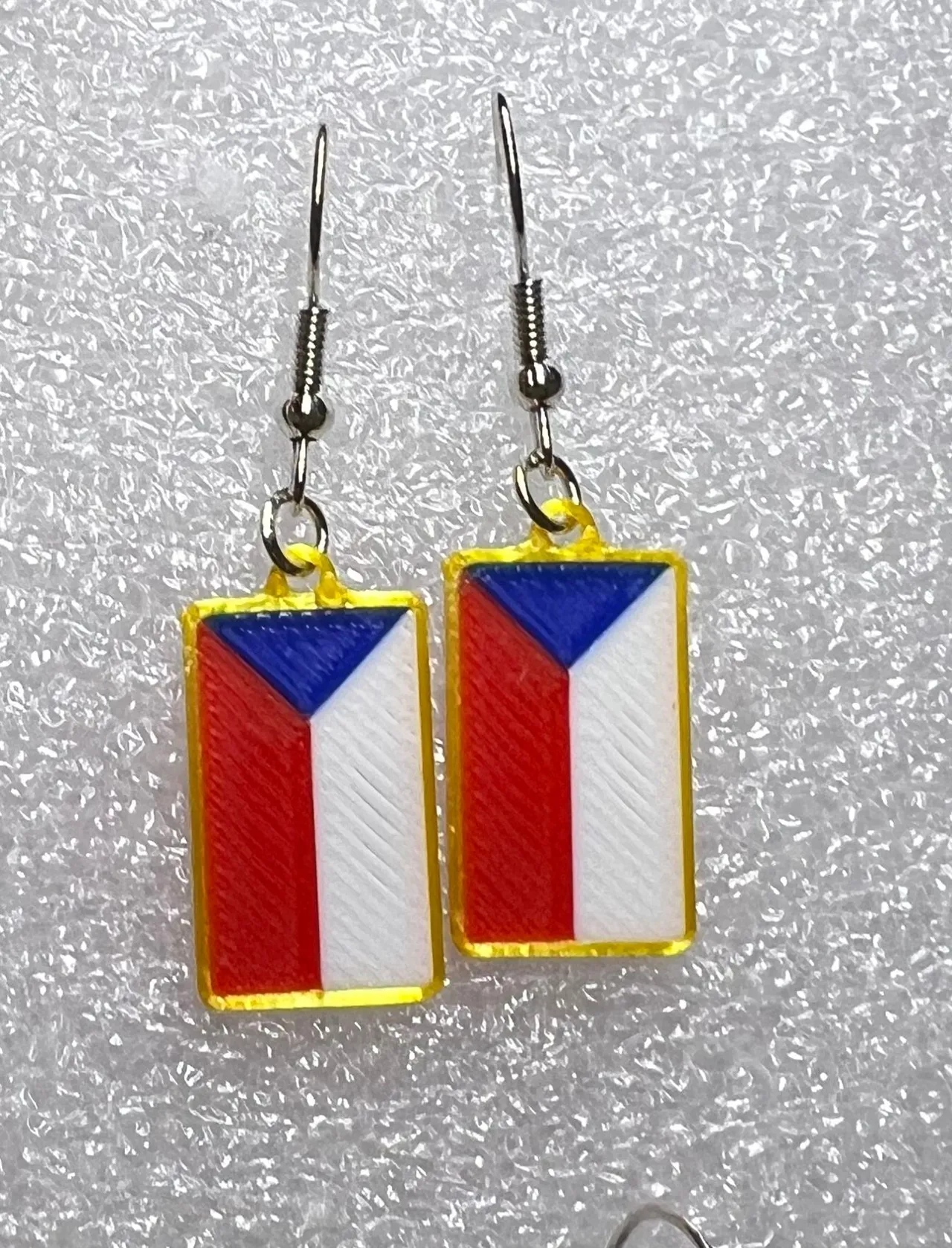 Czech earring flag view 3