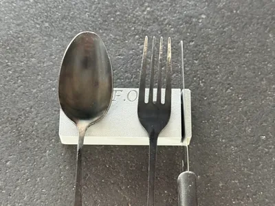Cutlery Rest