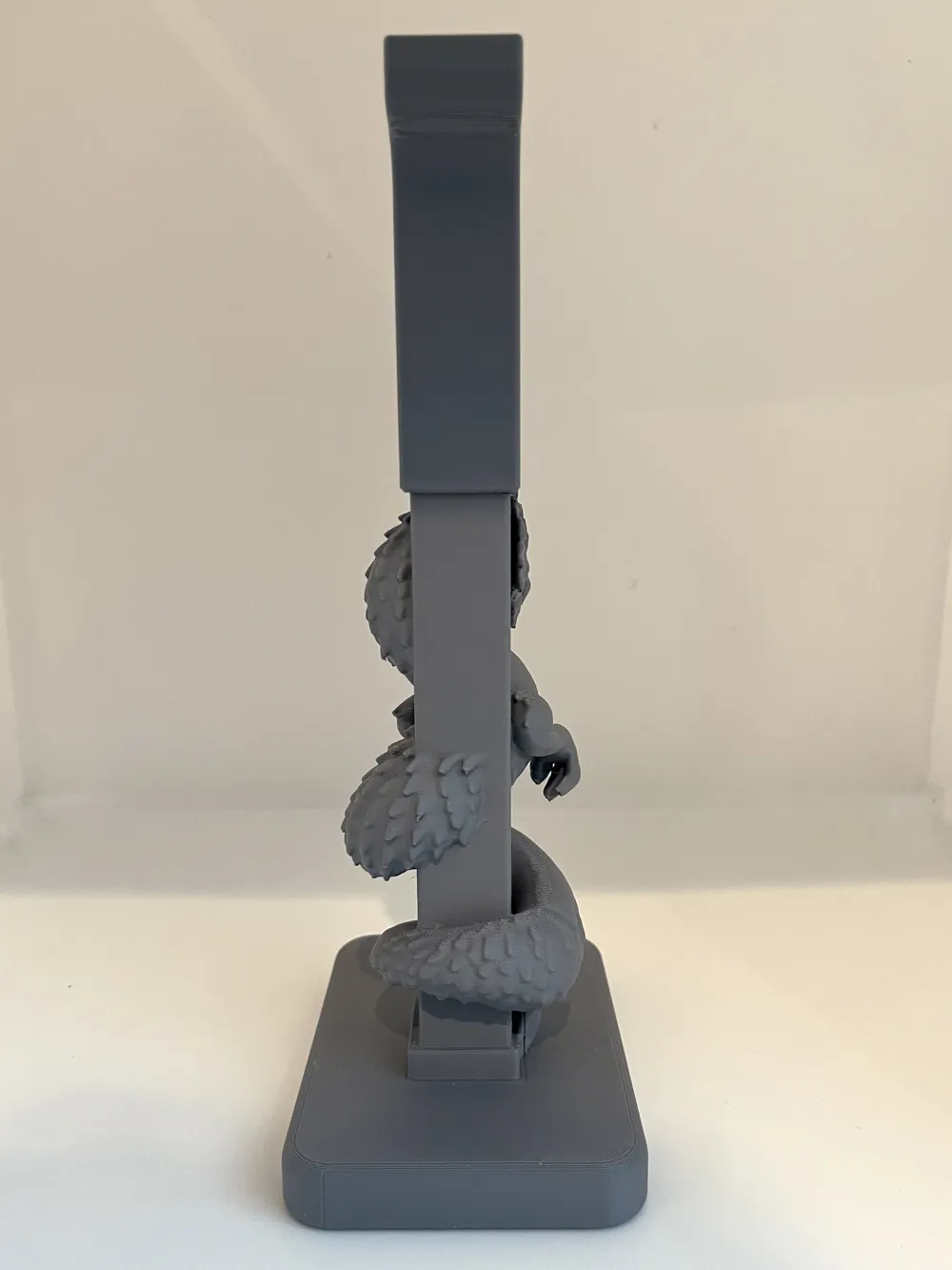 Dragon Headphone Stand - Free 3D Print Model - MakerWorld