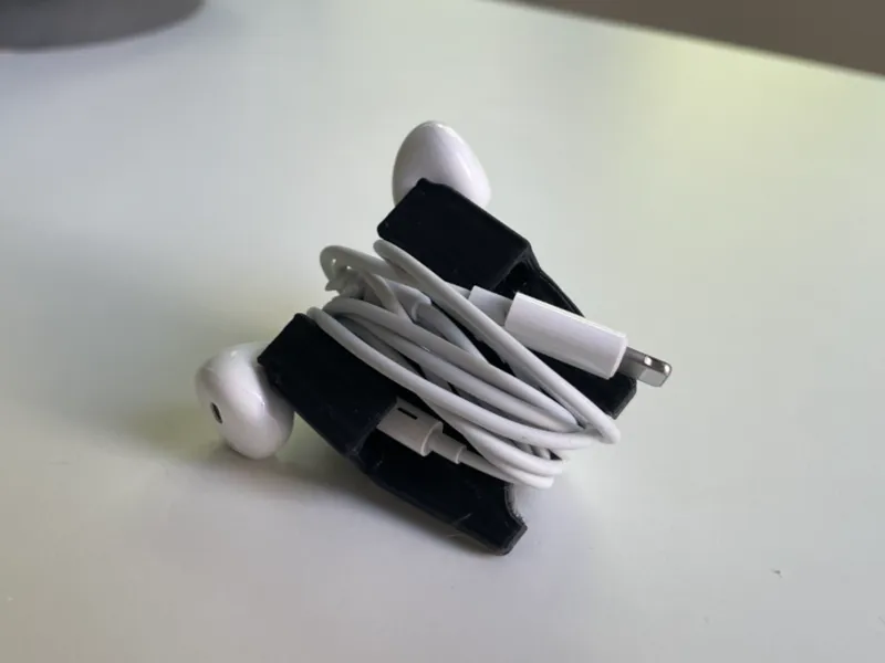 Compact Earphone Cable Holder