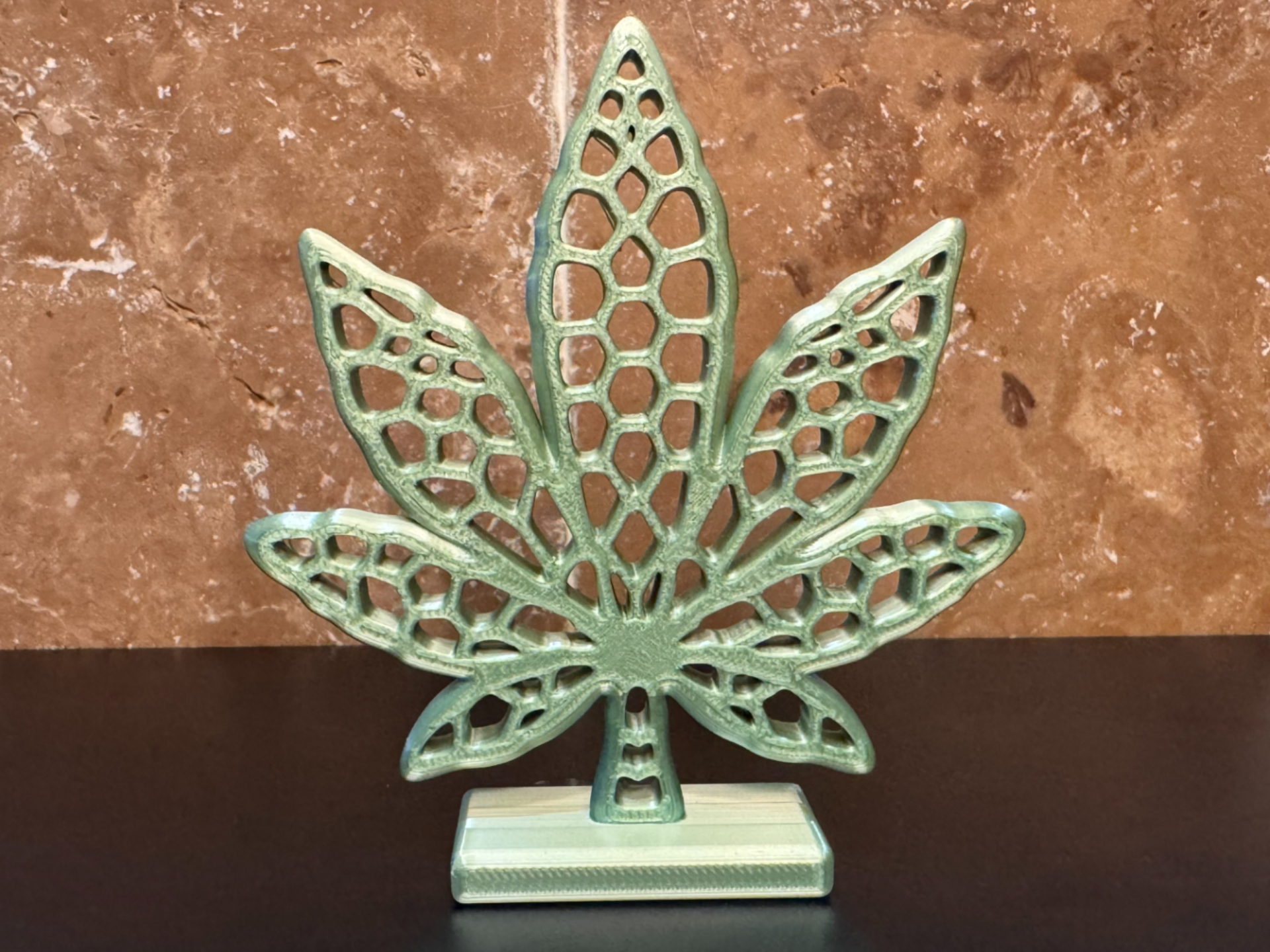 Vovonoi Style Cannabis Leaf Decor